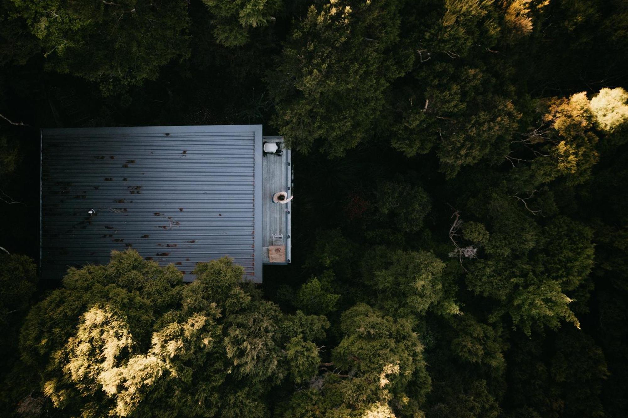Treehouse Hideaway At Rekindle Tree Houses Opua Exterior foto